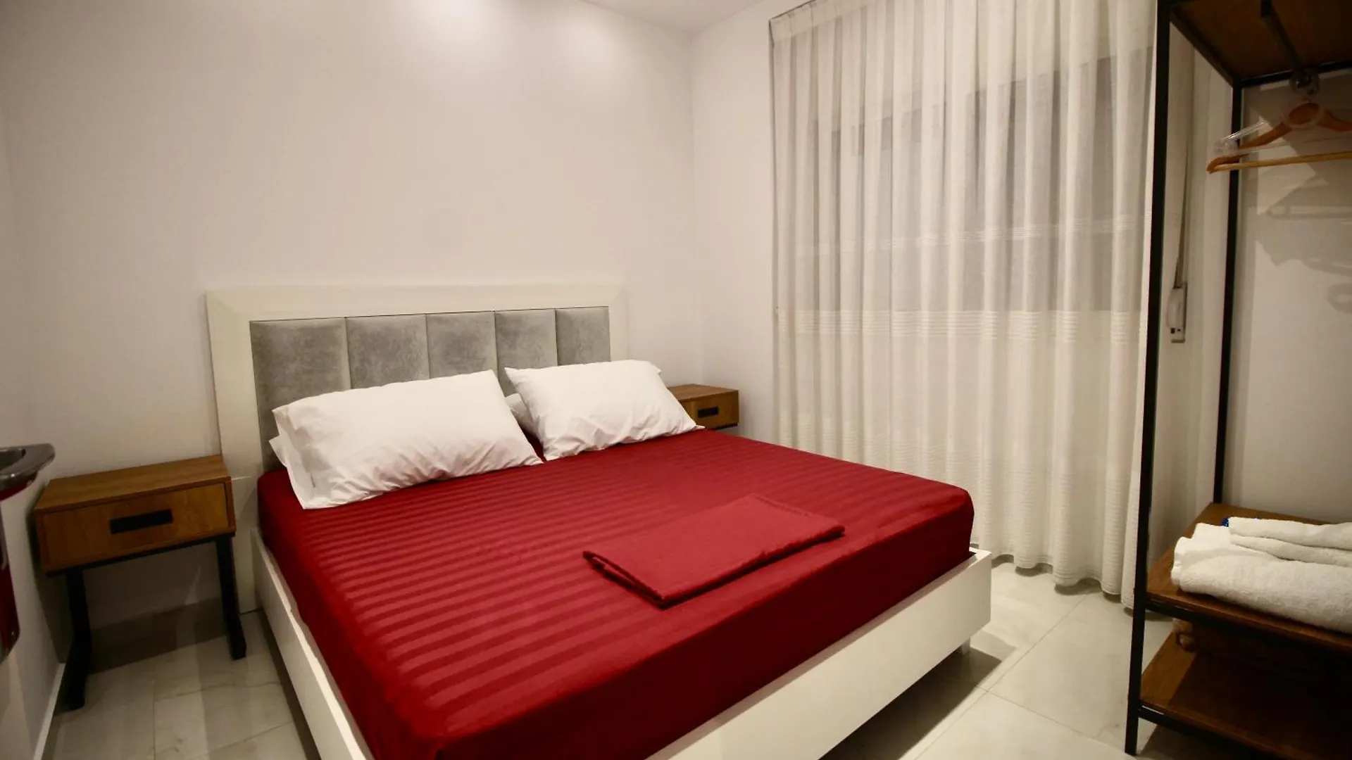 Sela Apartments Sarande